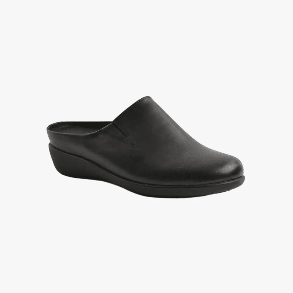 Greencross Womens Slip On Mule Black