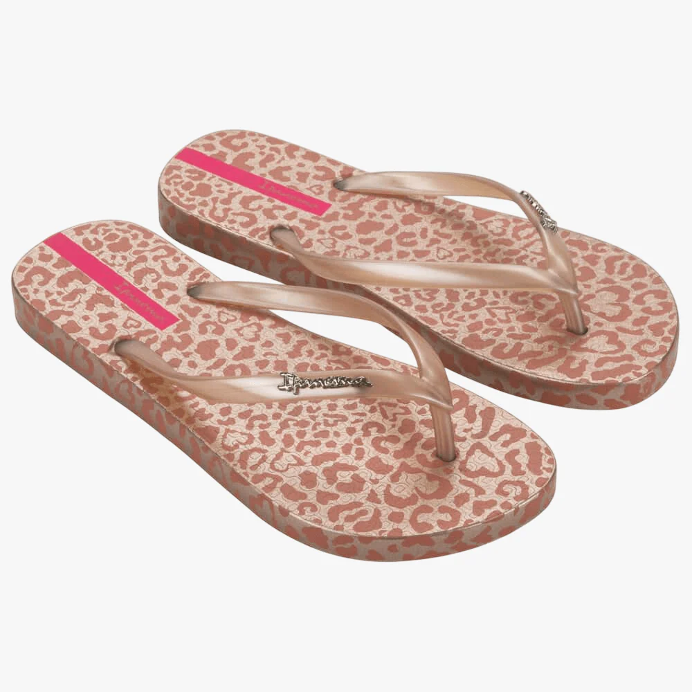 Ipanema Womens Animal Chic Sandal Pink Rose