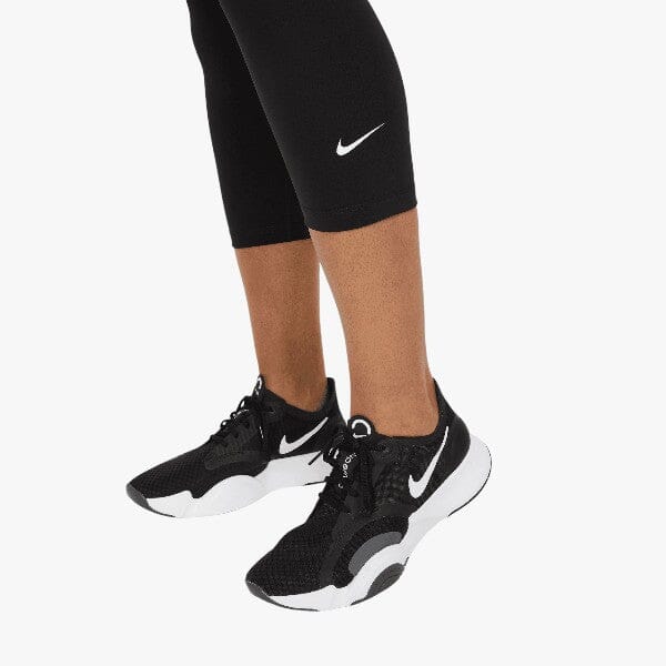 Nike Women's Mid Rise Capri Legging Black - Image 3